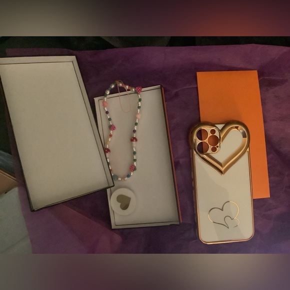 Flafens White Love Heart Case iPhone 12 ProMax Lux Hearts Cover - Picture 2 of 10